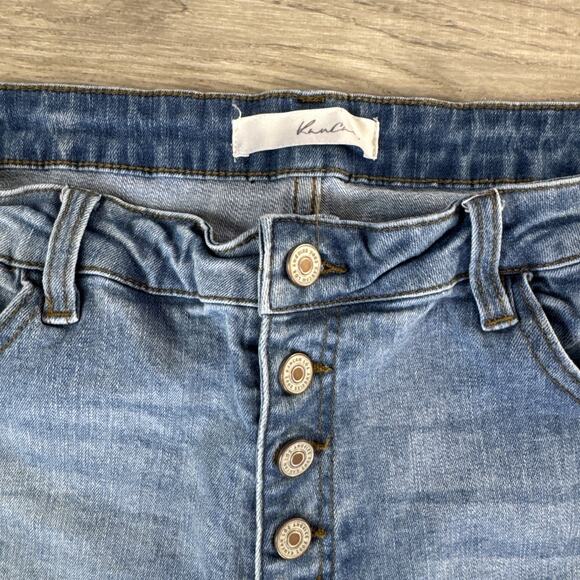 KanCan Clarie Mid Rise Boyfriend Ripped Button Fly Jeans Light Wash sz 13/30 - Picture 4 of 7
